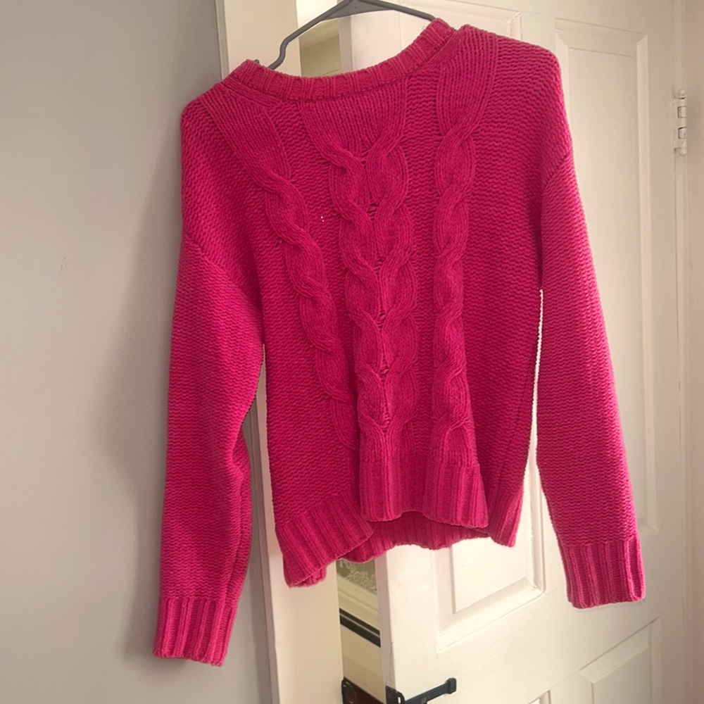 Pink American eagle sweater size xs